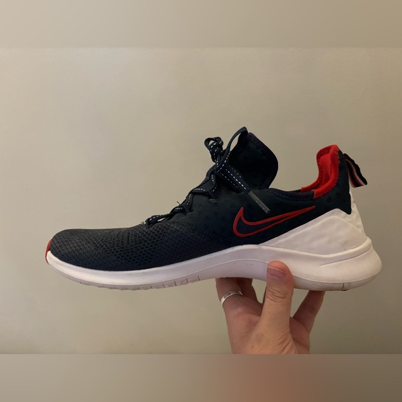 Nike Free Patriots Sneakers - Picture 5 of 5